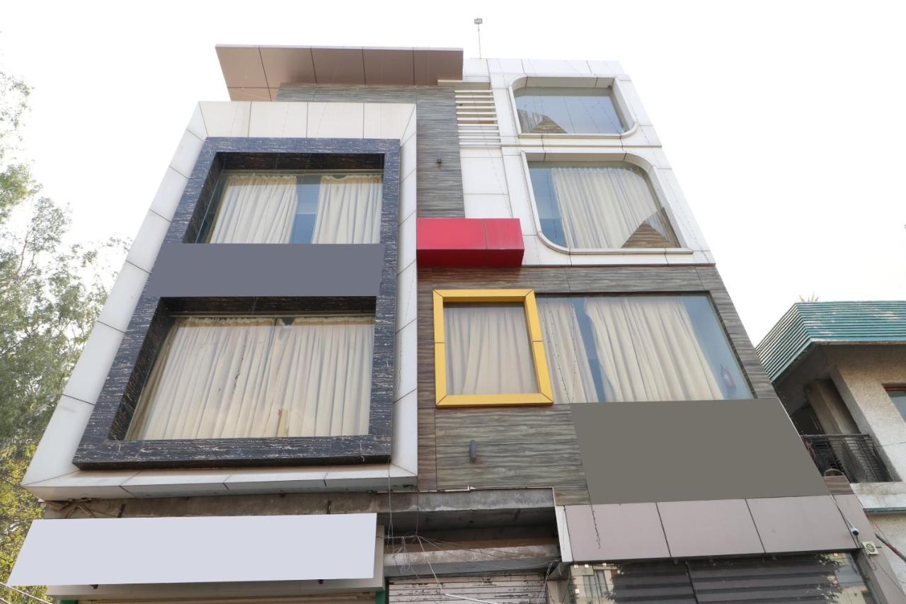 Oyo 30848 Hotel Signature Firozpur 외부 사진