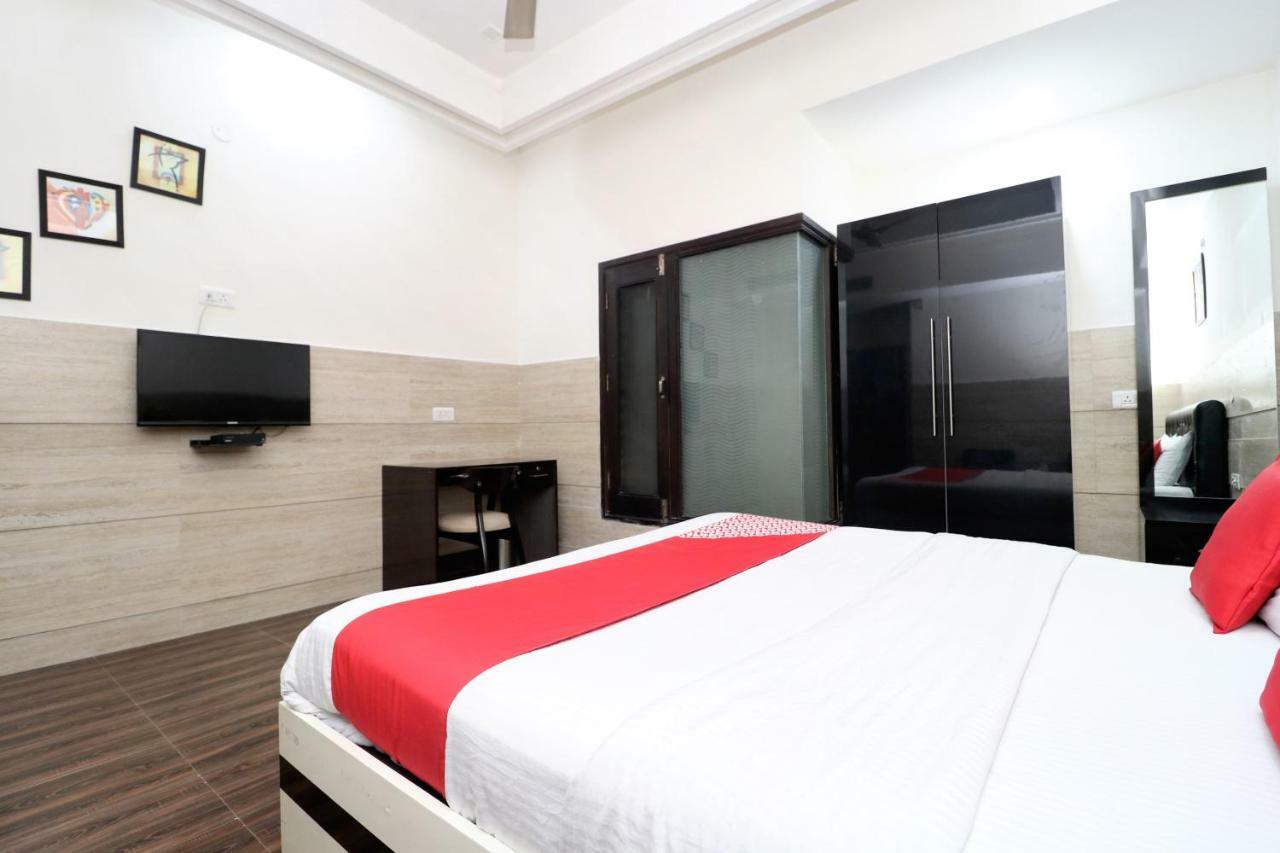 Oyo 30848 Hotel Signature Firozpur 외부 사진